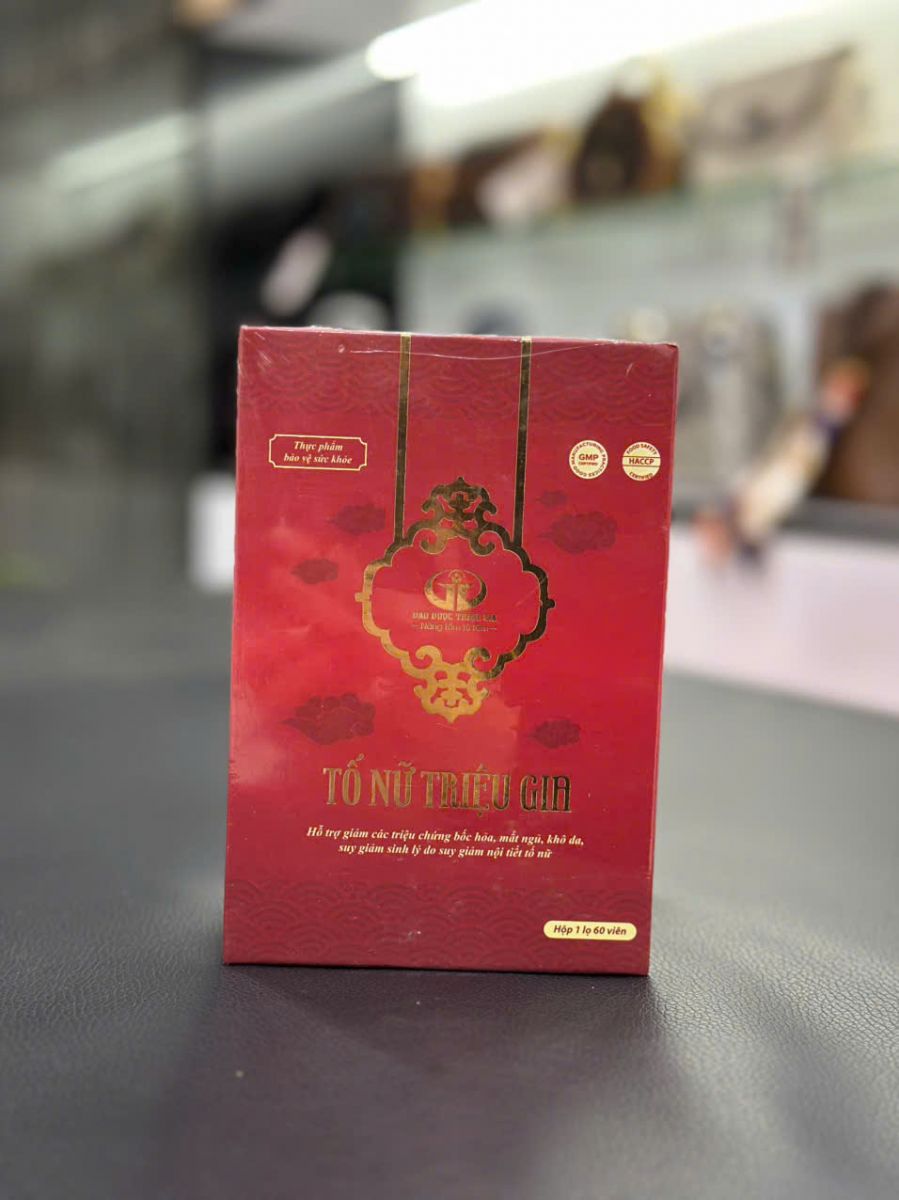 TỐ NỮ TRIỆU GIA